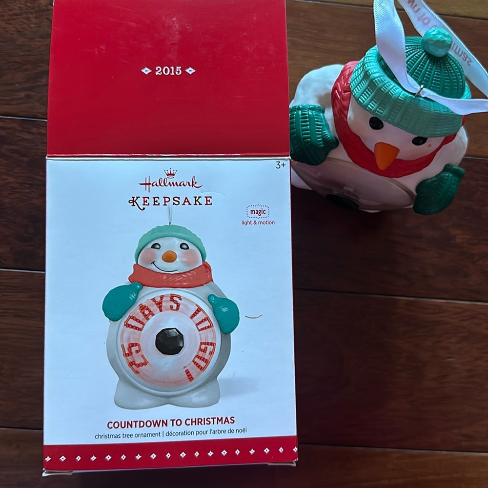 Hallmark Countdown to Christmas ornament